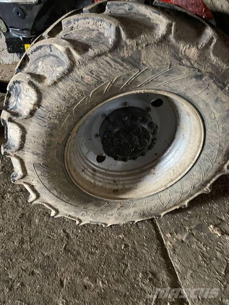 Case IH Puma 240 Traktory