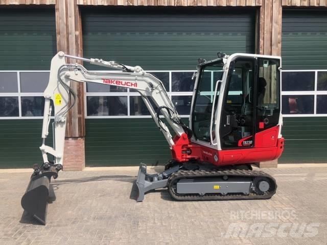 Takeuchi TB230 Mini rýpadlá < 7t