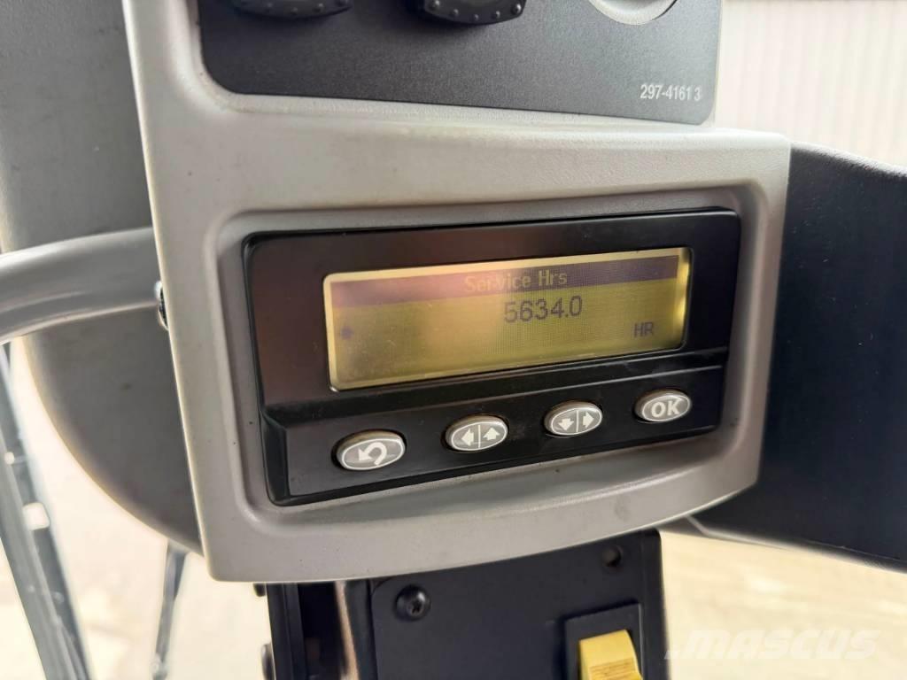 CAT 140M - LOW HOURS Grejdery