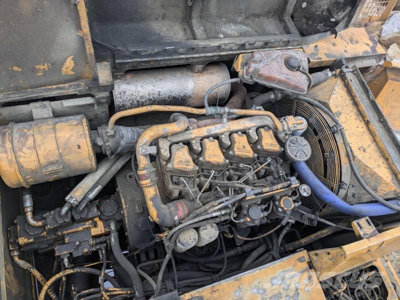 Liebherr 922 Pásové rýpadlá