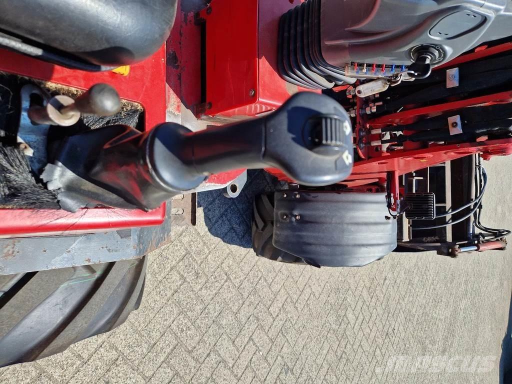 Thaler 2138/K Kolesové nakladače