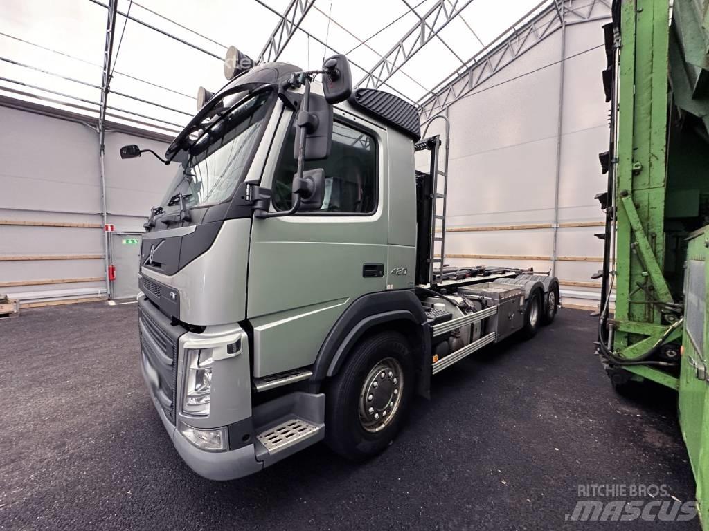 Volvo FM 420 Hákový nosič kontajnerov