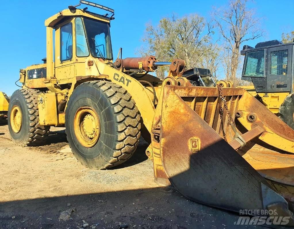 CAT 966 E Kolesové nakladače