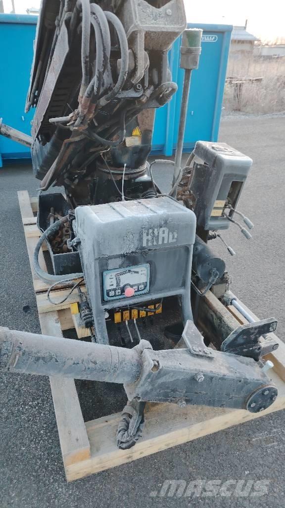 Hiab 122 B-2 HiDuo Nakladacie žeriavy