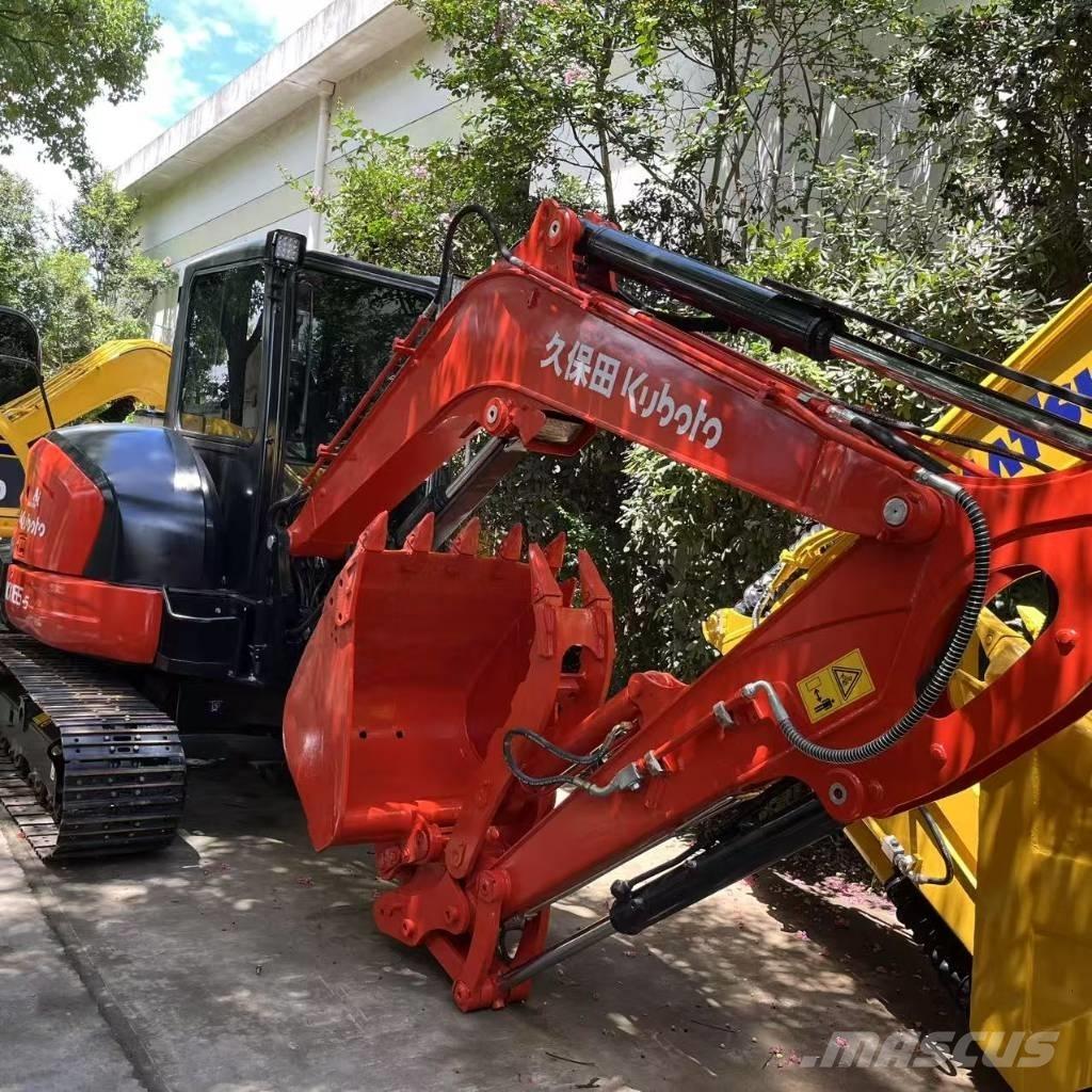 Kubota KX 165 Pásové rýpadlá