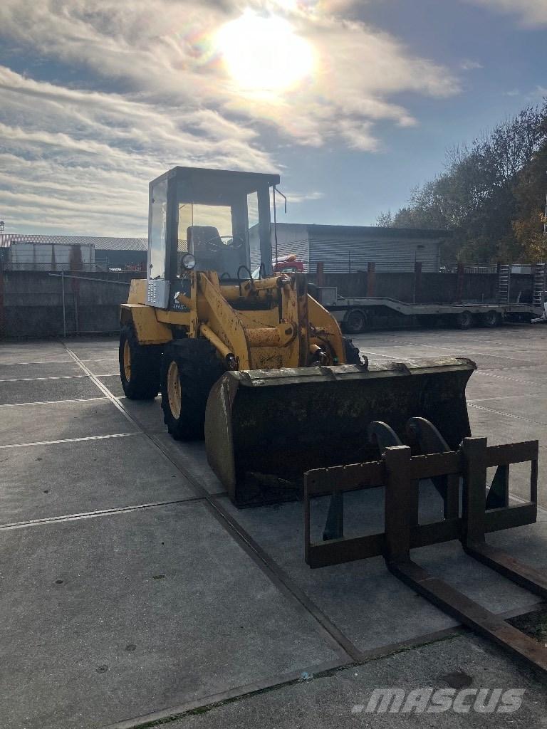 O&K L 6 shovel Kolesové nakladače