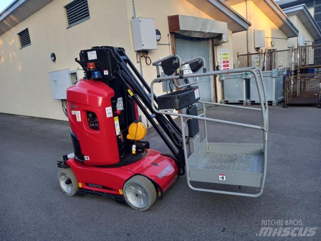 Manitou 100 VJR Vertikálne stĺpové výťahy