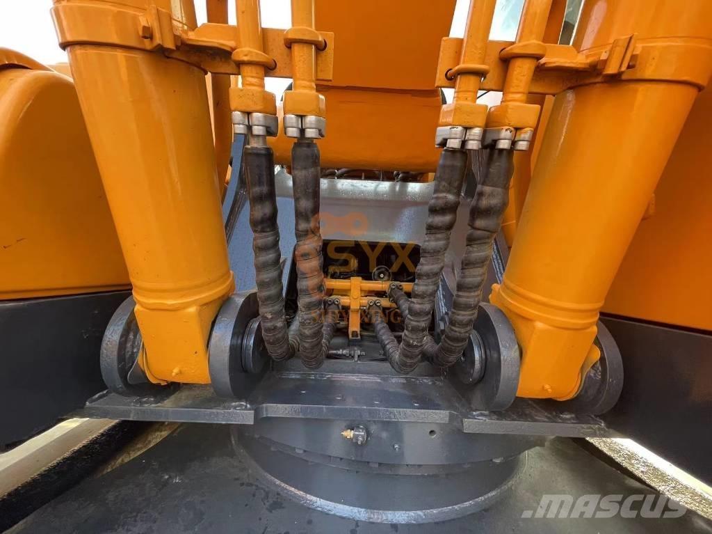 Hyundai 220-9 Pásové rýpadlá