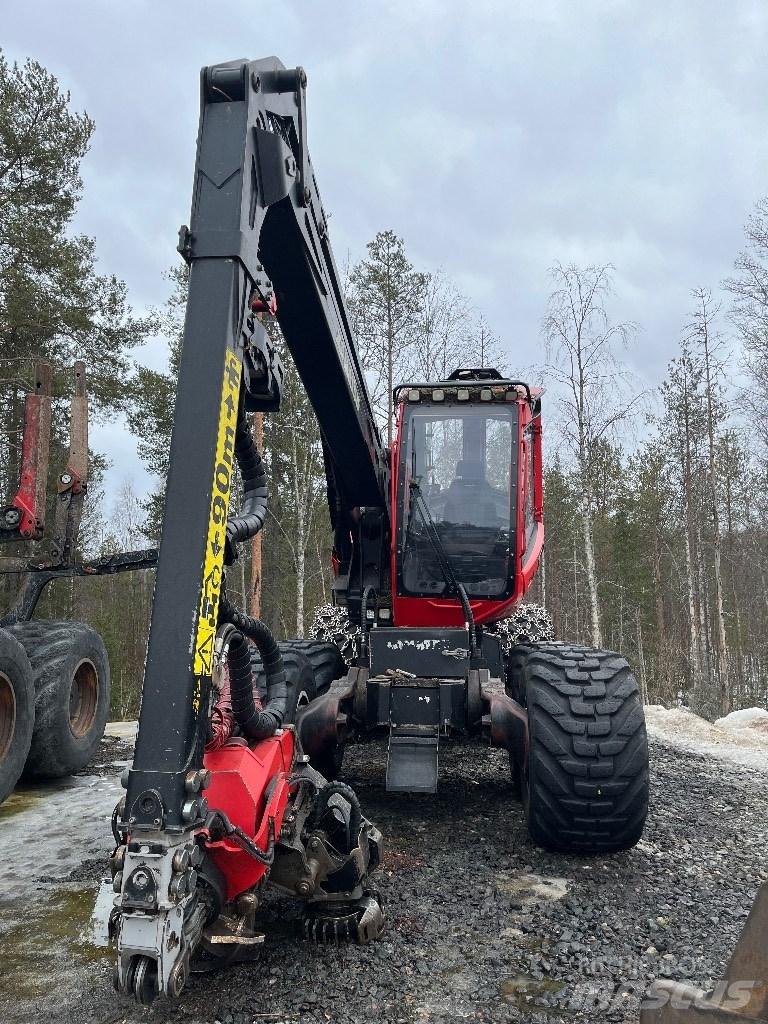 Komatsu 911 Harvestory