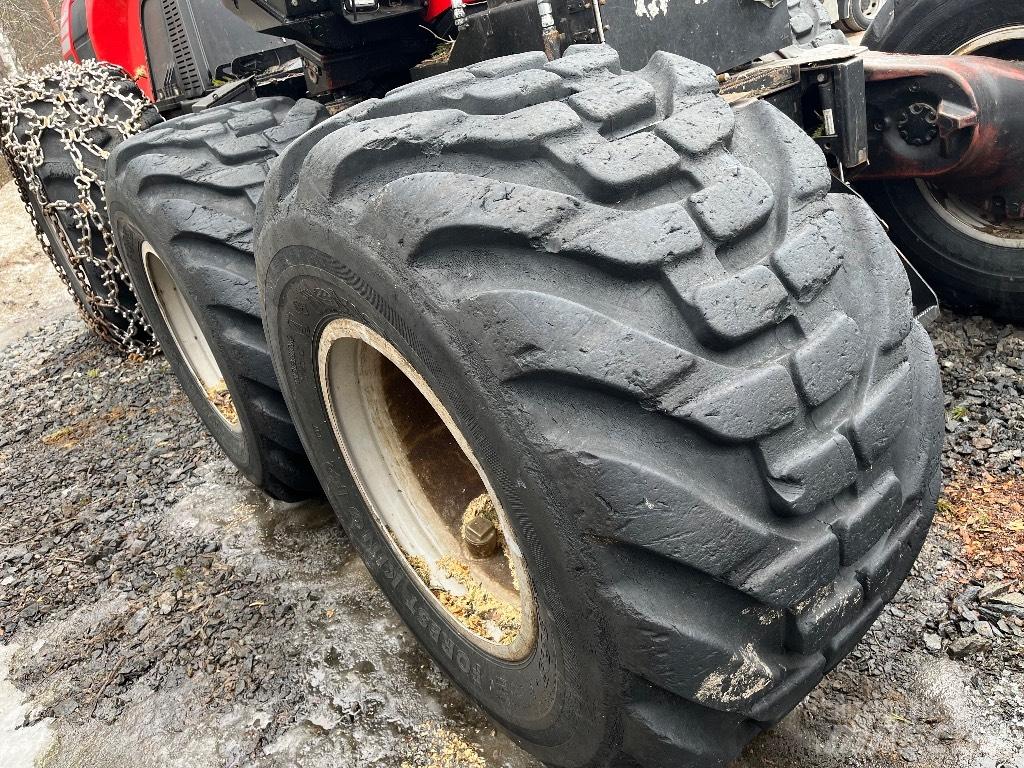 Komatsu 911 Harvestory