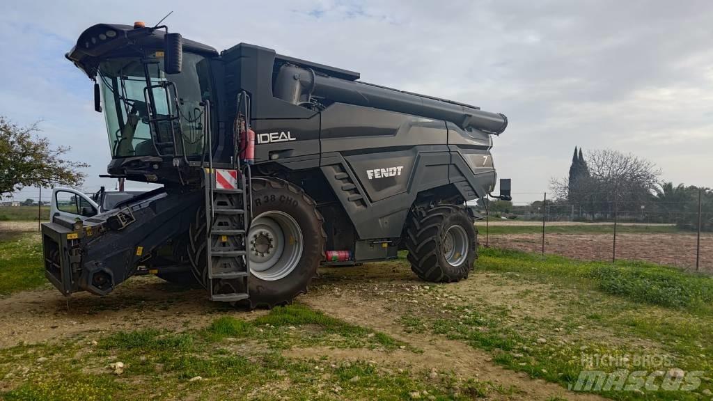 Fendt Ideal 7 Kombinované zberacie stroje