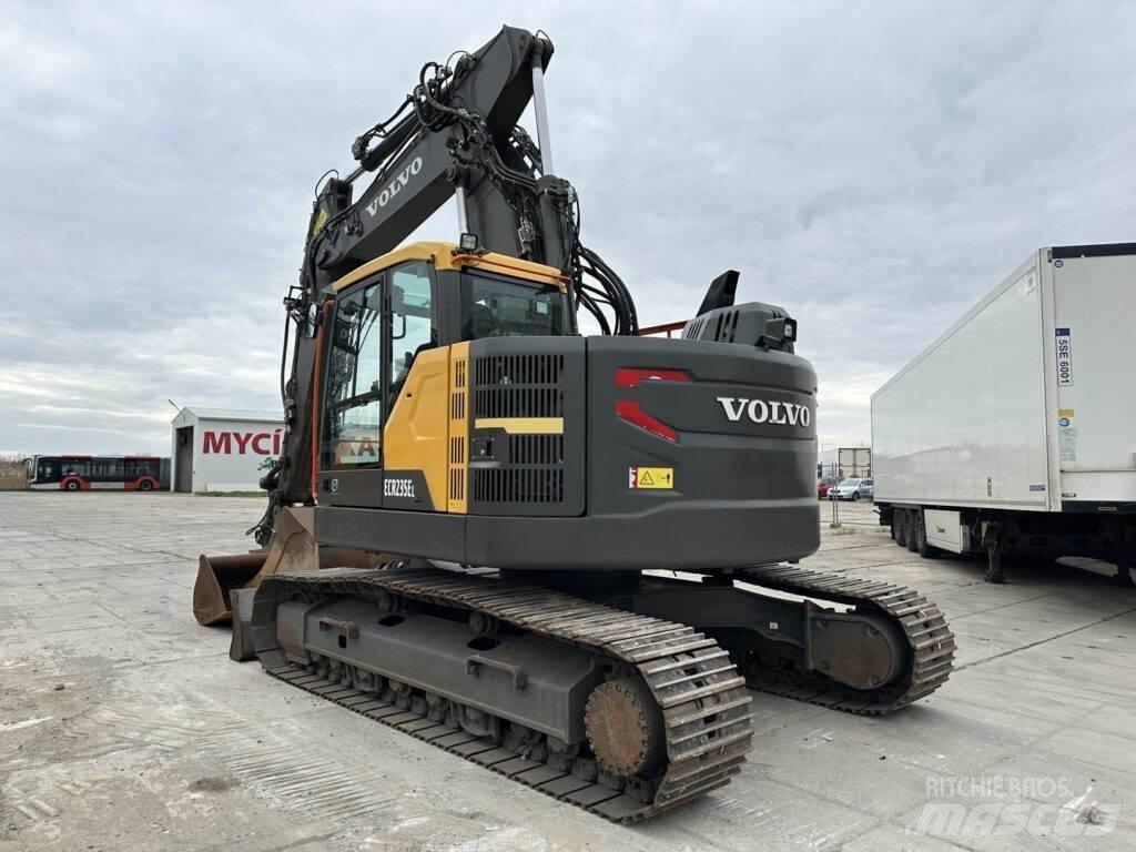 Volvo ECR235EL Pásové rýpadlá