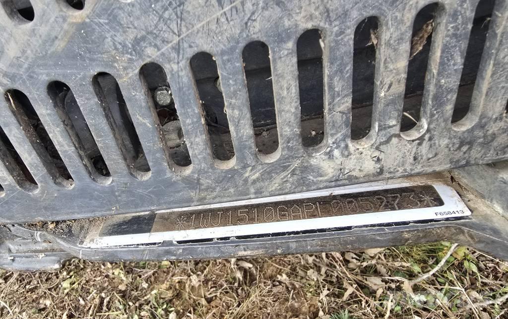 John Deere 1510G Lesné traktory