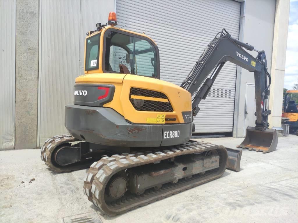 Volvo ECR 88 D Midi rýpadlá 7 t - 12 t