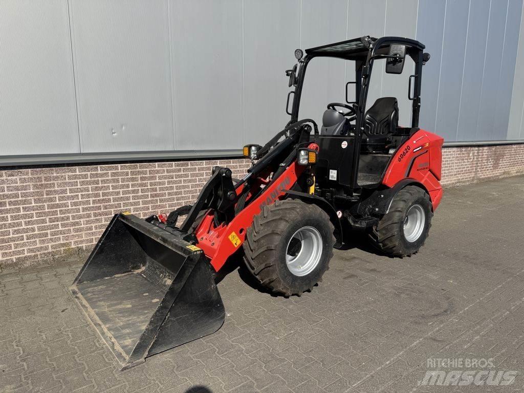 Manitou MLA3 Kolesové nakladače