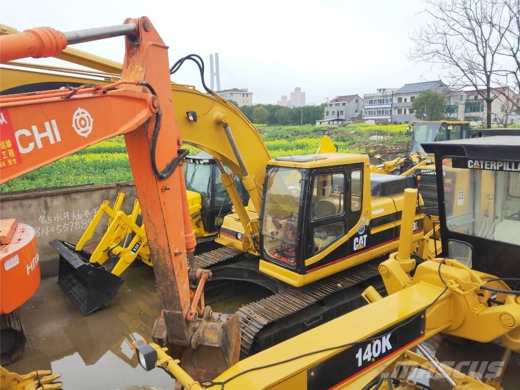 CAT 320B Pásové rýpadlá