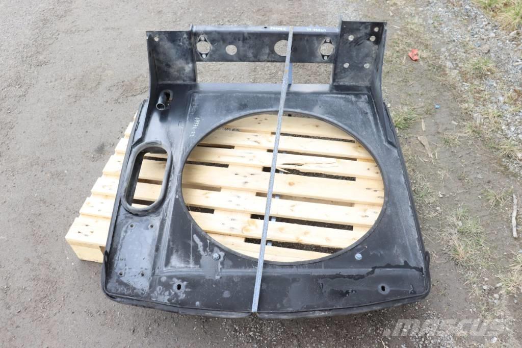 John Deere 1510G Lesné traktory