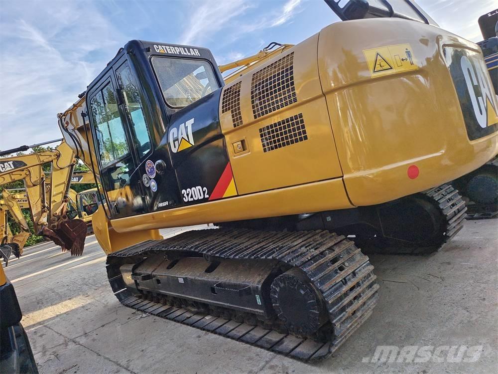 CAT 320 D Pásové rýpadlá