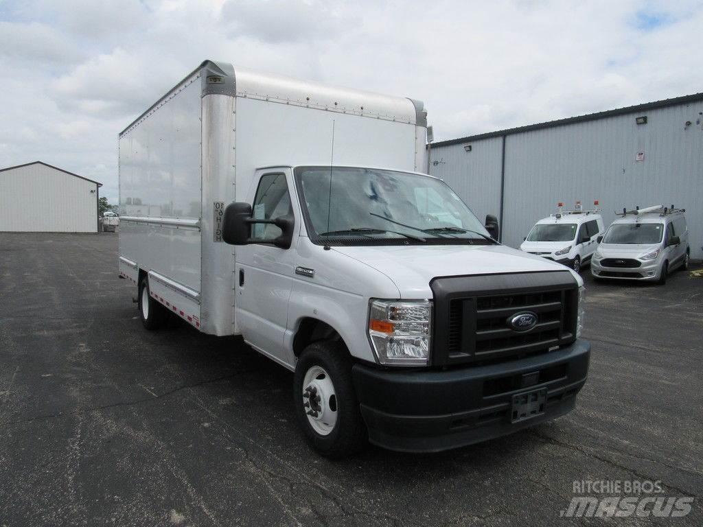 Ford E-350 Skriňová nadstavba