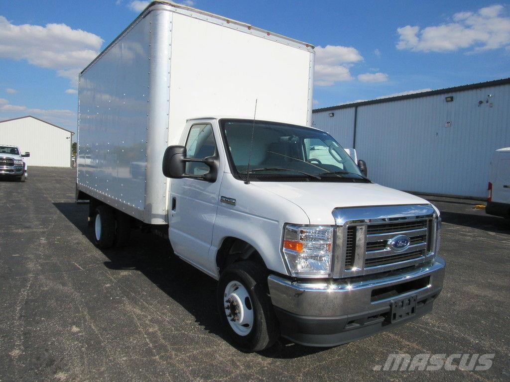 Ford E-450 Skriňová nadstavba