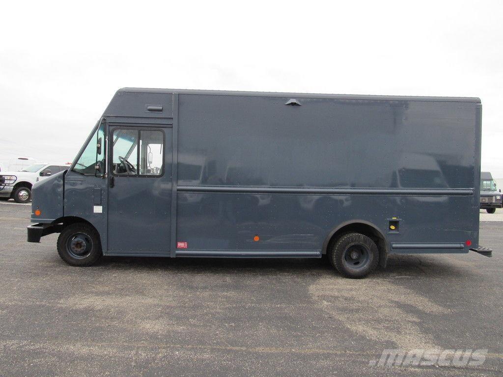 Ford E-450 Skriňová nadstavba