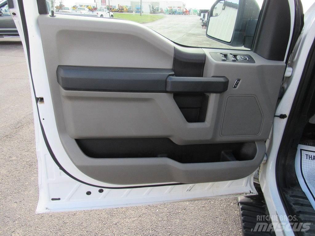Ford F-150 Nakladacia/sklápacia bočnica