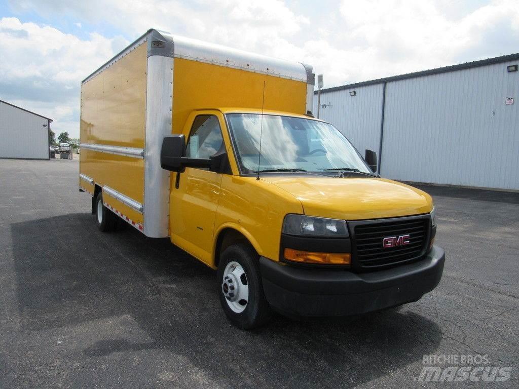 GMC Savana 3500 Skriňová nadstavba