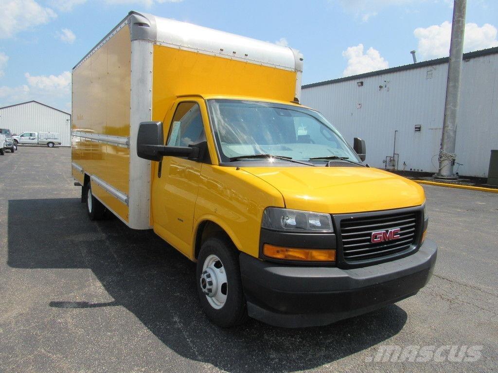 GMC Savana 3500 Skriňová nadstavba