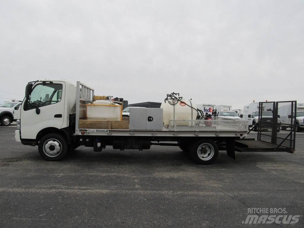 Hino XJC740 Plošinové nákladné automobily/nákladné automobily so sklápacími bočnicami