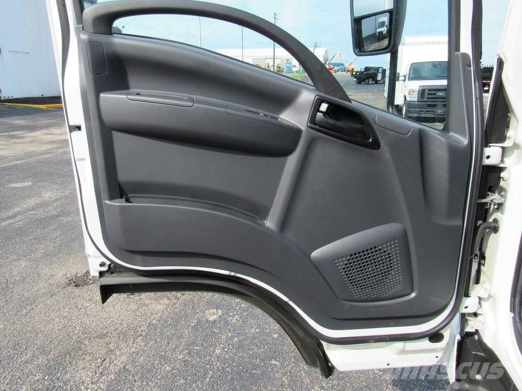Isuzu NPR HD Plošinové nákladné automobily/nákladné automobily so sklápacími bočnicami