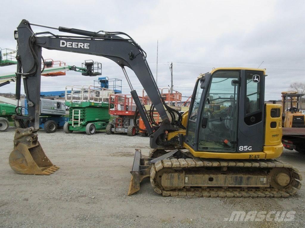 John Deere 85G Midi rýpadlá 7 t - 12 t