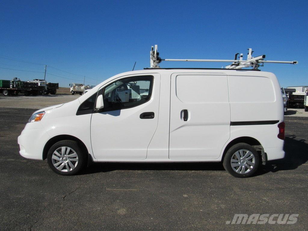 Nissan NV200 Dodávky
