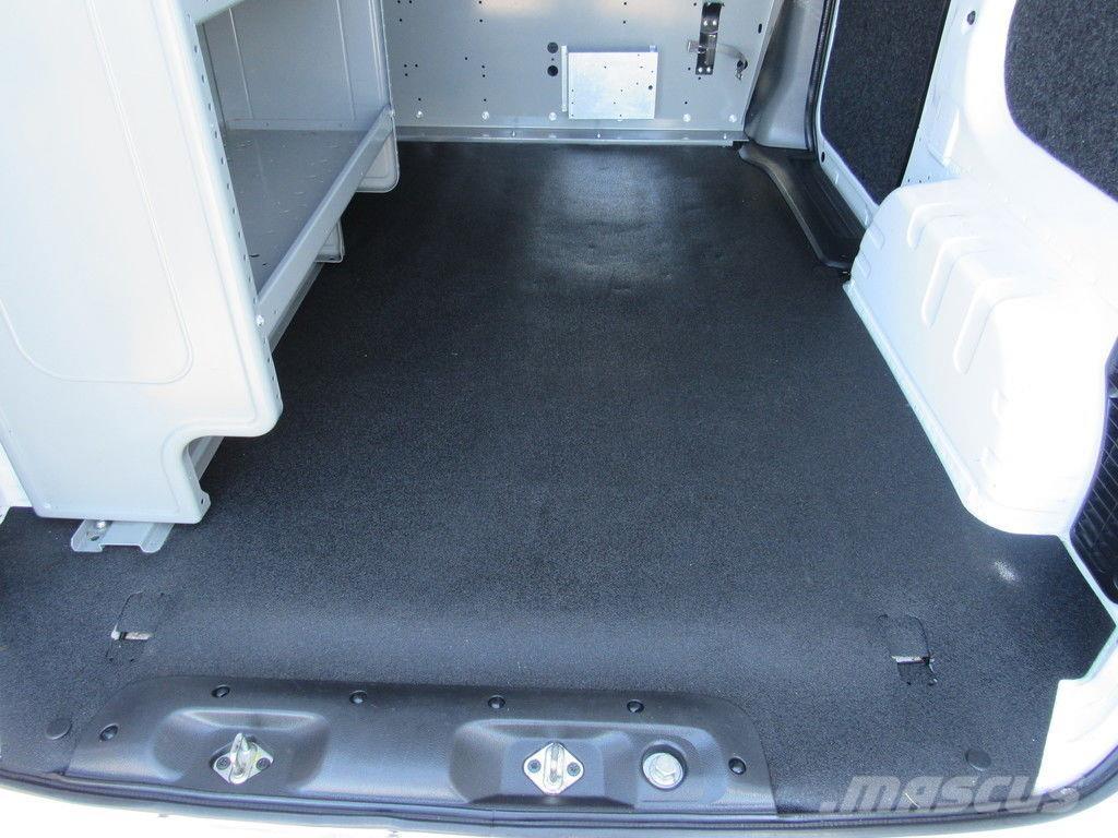 Nissan NV200 Dodávky