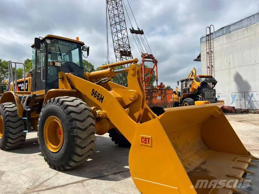 CAT 966 H Kolesové nakladače