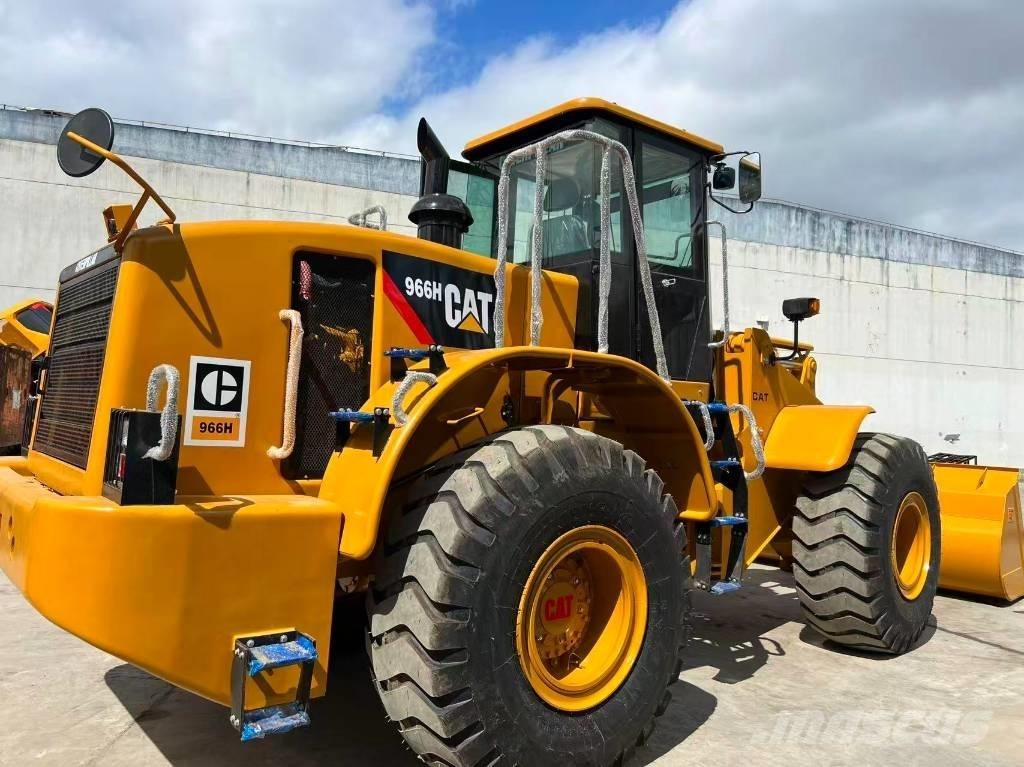 CAT 966 H Kolesové nakladače