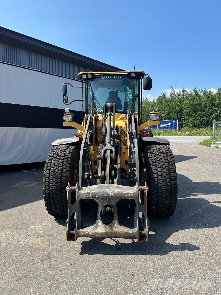 Volvo L 90 H Kolesové nakladače