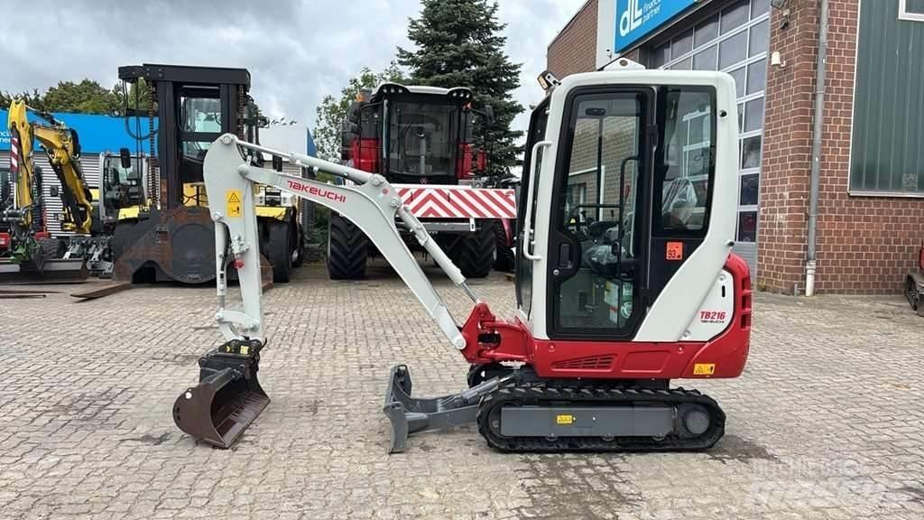 Takeuchi TB216 A Mini rýpadlá < 7t
