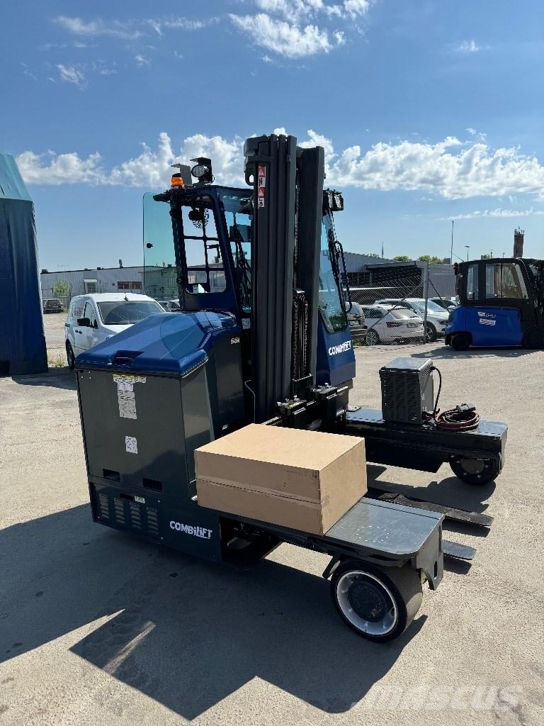 Combilift C4000ET 4 cestné vysokozdvižné vozíky