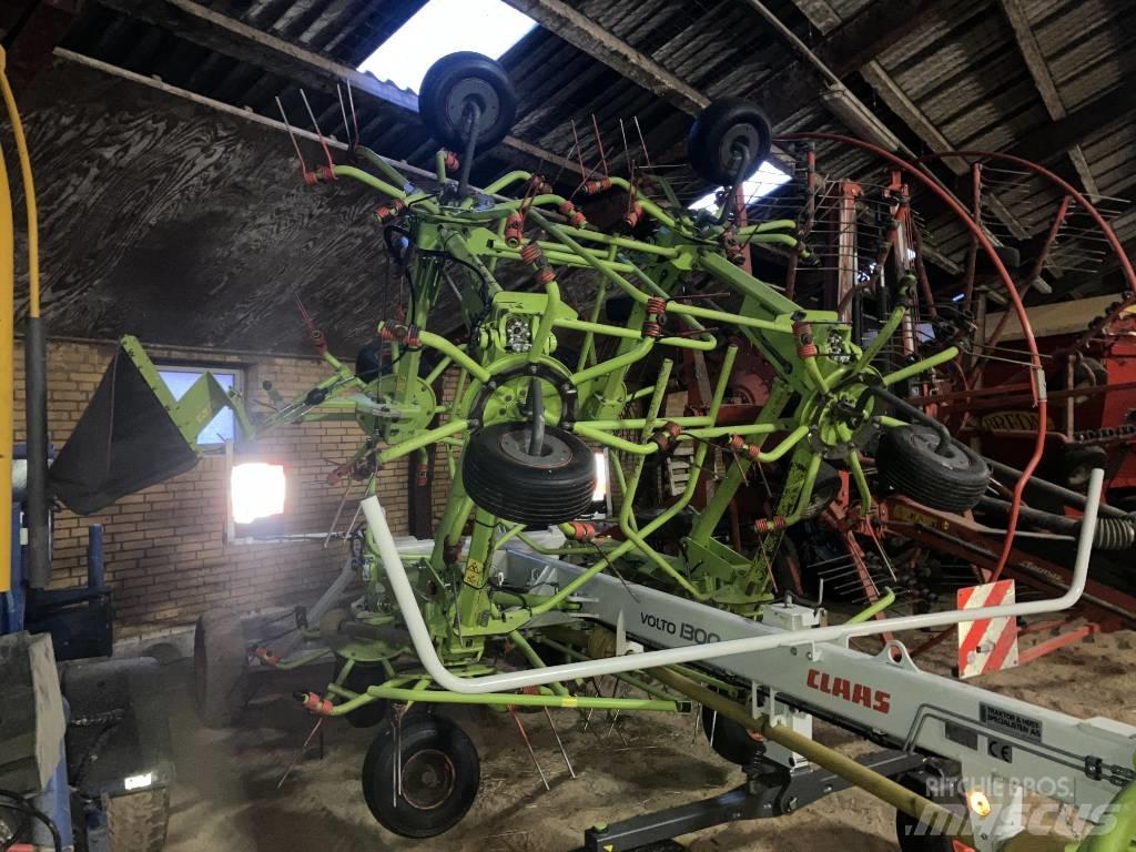 CLAAS VOLTO 1300 T Obracače a zhrabovače sena