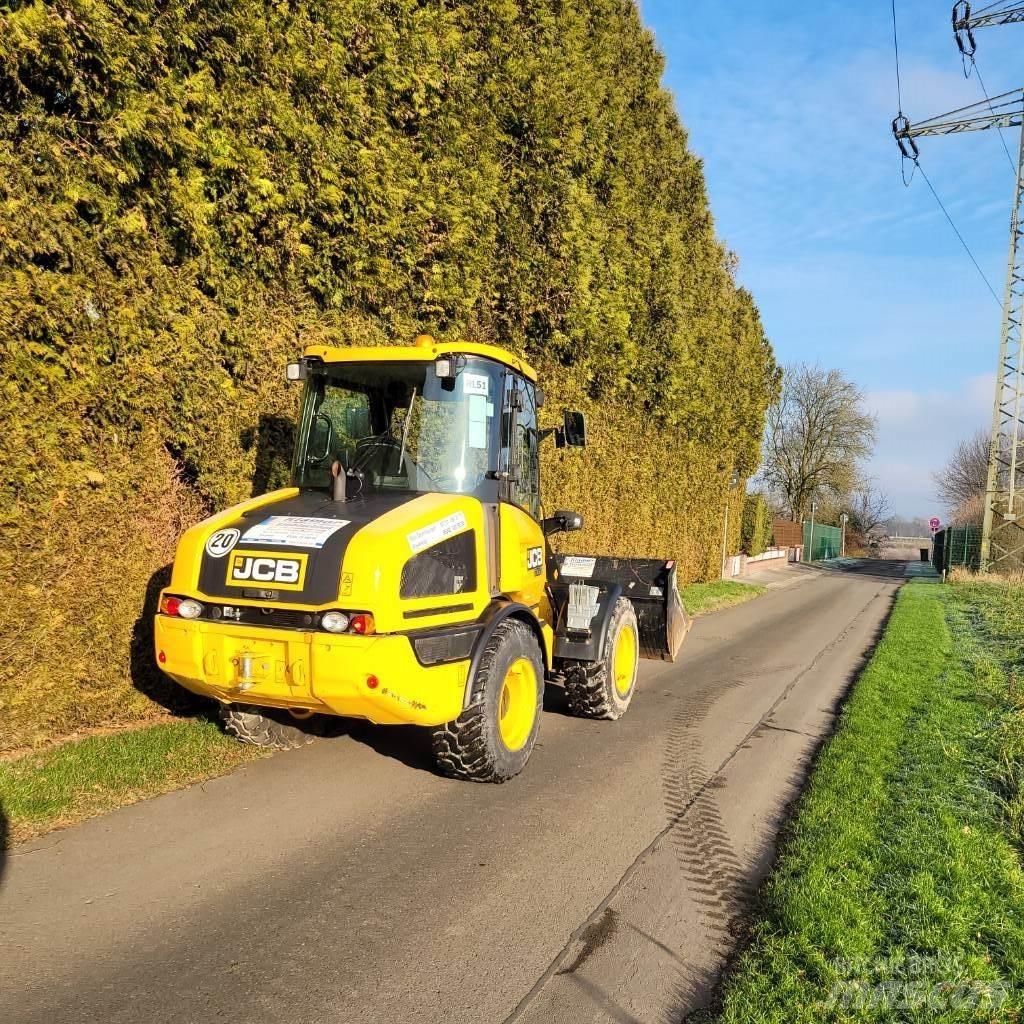 JCB 407 Kolesové nakladače