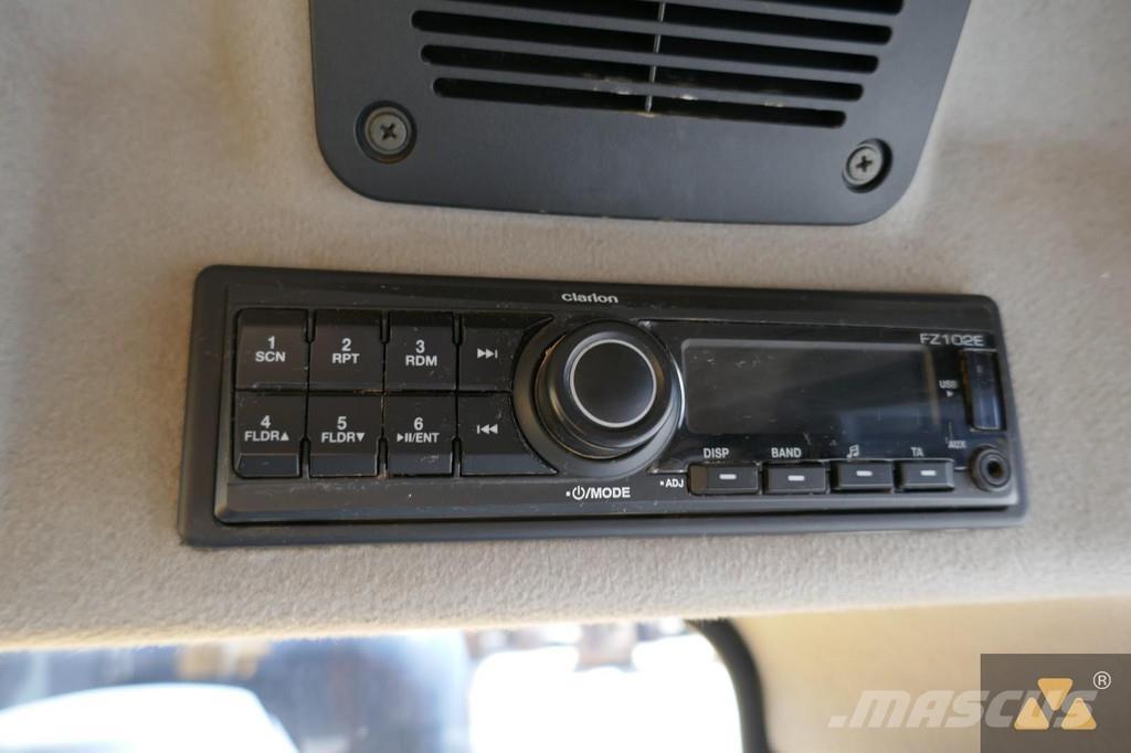 CAT 320FL Pásové rýpadlá