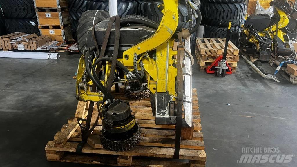 John Deere 480 C Žatevné hlavy