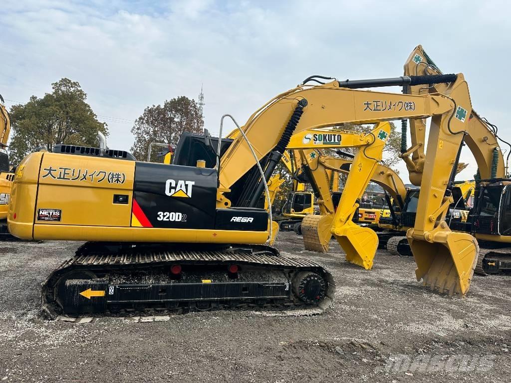 CAT 320 D2 Pásové rýpadlá
