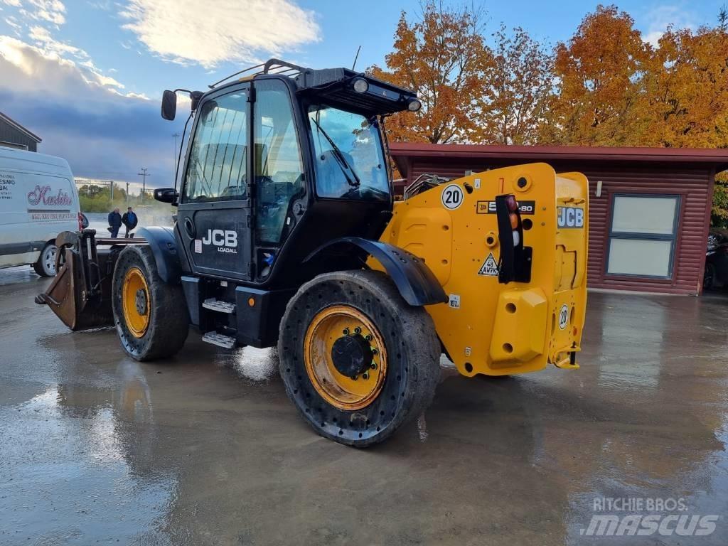 JCB 550-80 Teleskopické manipulátory