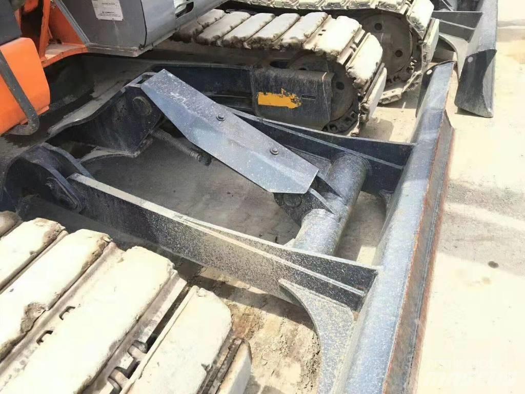 Hitachi ZX75 Pásové rýpadlá