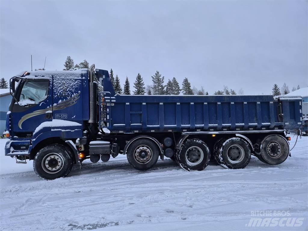 Sisu E12M 480 10X4 Nákladní vozidlá na prepravu automobilov