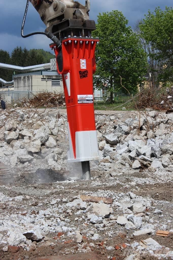 Rammer 5011 Hydraulické baranidlá na zatĺkanie pilotov