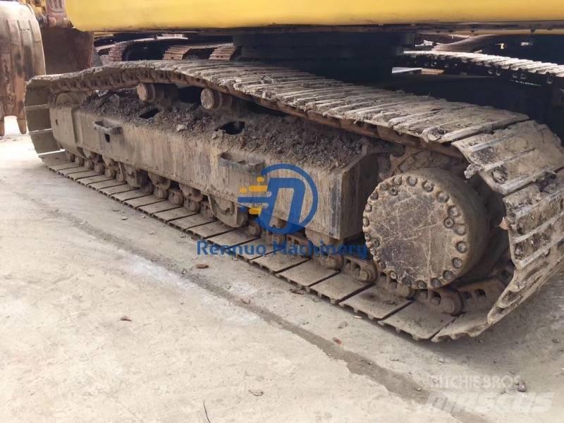 Komatsu PC210-7 Pásové rýpadlá