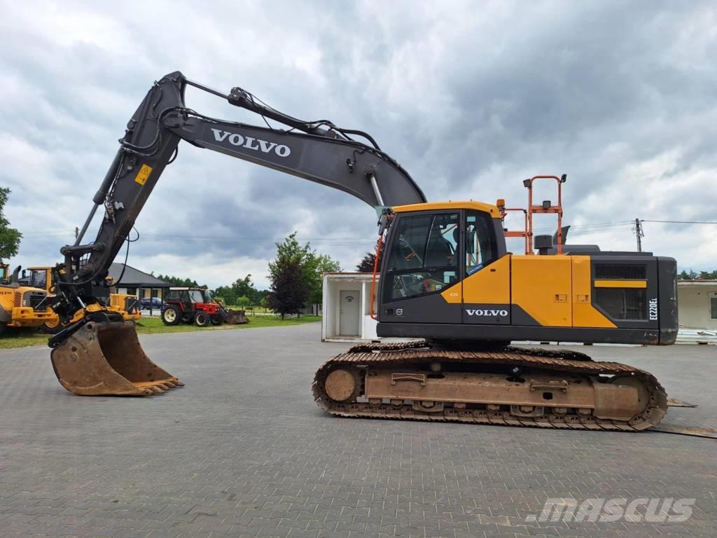 Volvo EC 220 EL Pásové rýpadlá