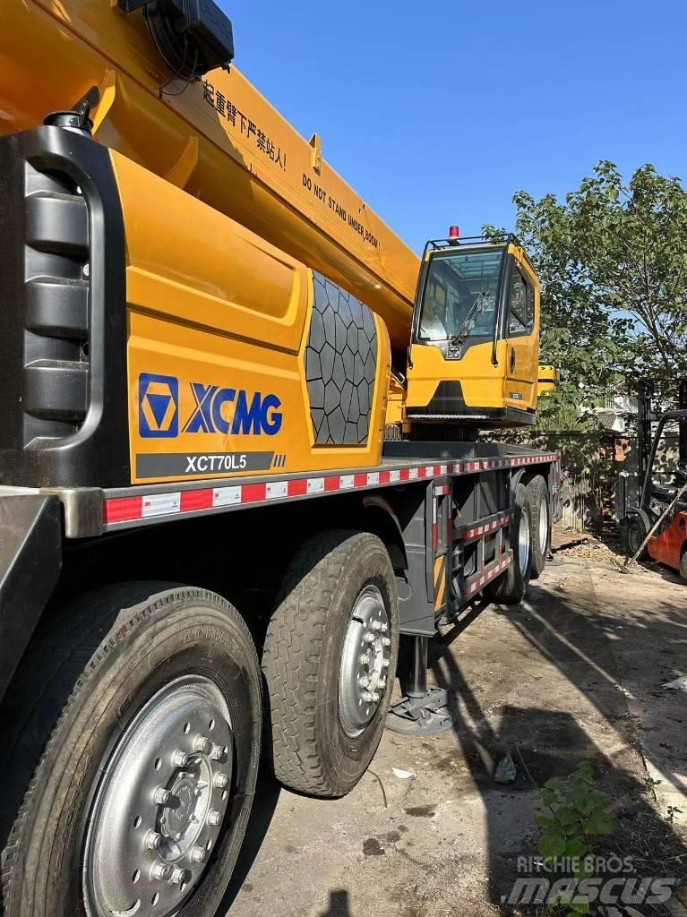 XCMG XCT 70 Univerzálne terénne žeriavy